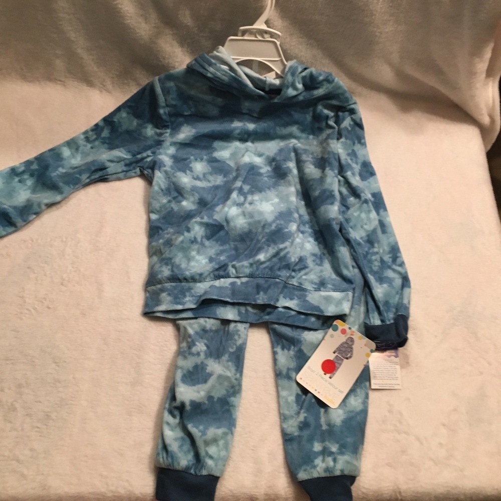 New with tags girls velour‎ set outfit xs 4/5